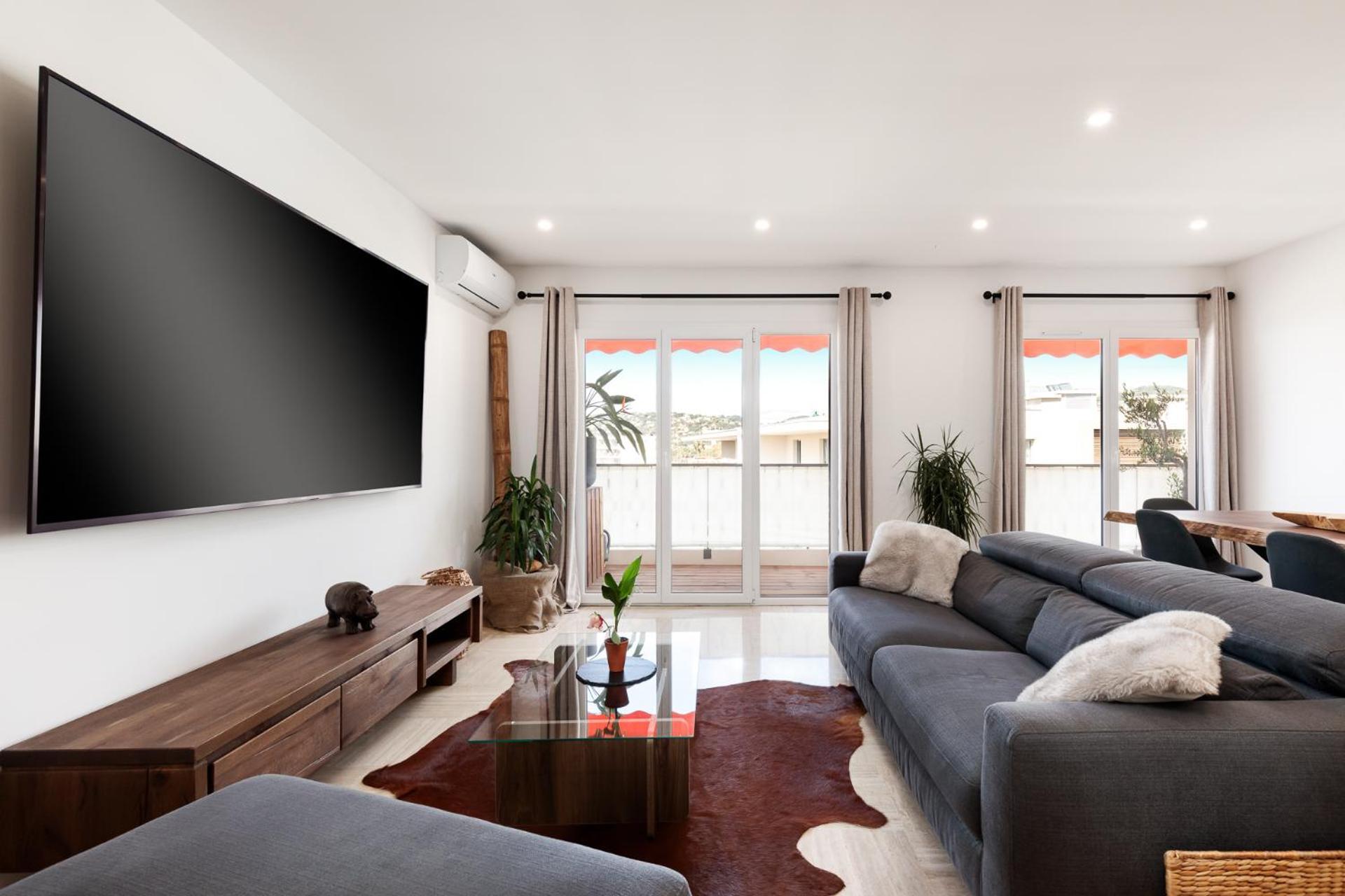 Spacieux Appartement De 114 M2 A 5 Min Des Plages - Proximite Tous Commerces Et Transports Antibes Buitenkant foto