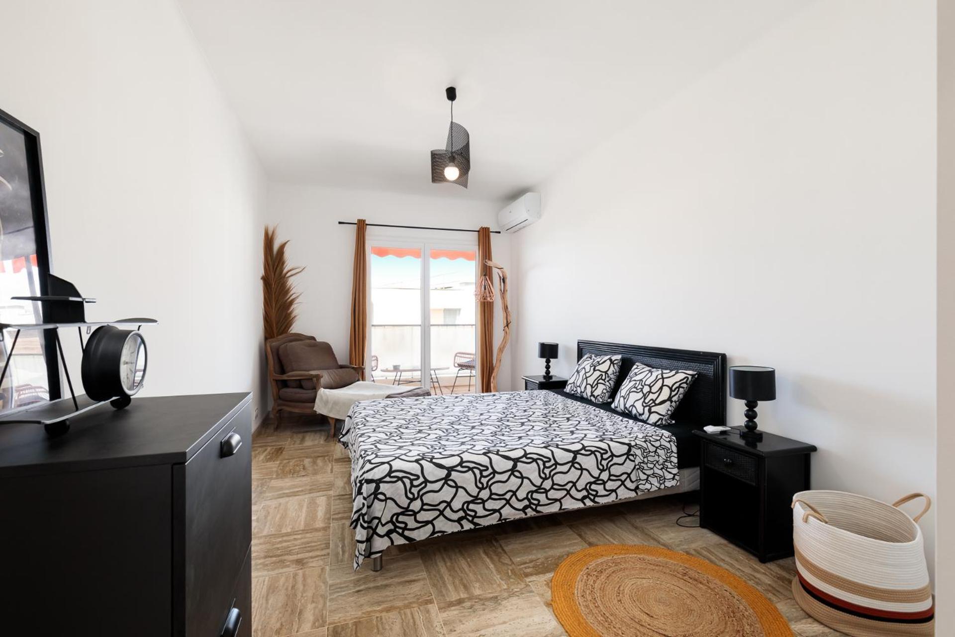 Spacieux Appartement De 114 M2 A 5 Min Des Plages - Proximite Tous Commerces Et Transports Antibes Buitenkant foto